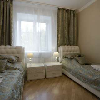 Гостевой дом Аполлон Санкт-Петербург Стандарт комфорт с раздельными кроватями-1